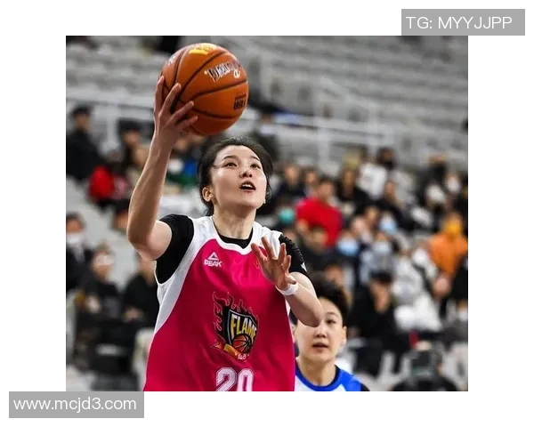 上海女篮与山西女篮激战正酣谁将赢得这场巅峰对决的胜利 上海女篮与山西女篮激战正酣谁将赢得这场巅峰对决的胜利