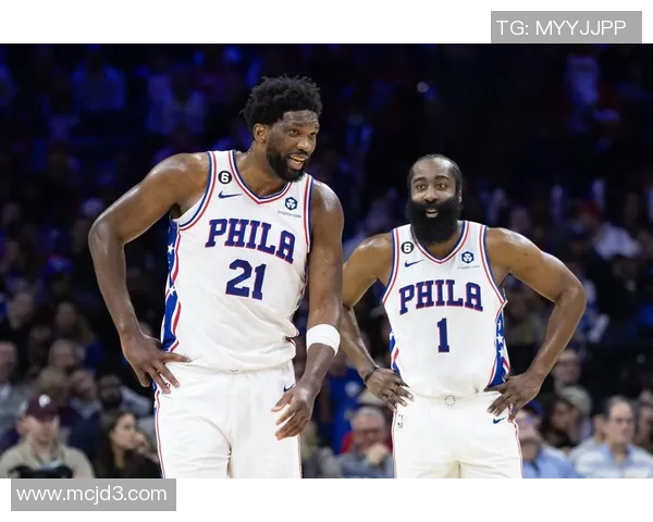 勇士与雄鹿激战正酣NBA直播精彩瞬间回顾与分析